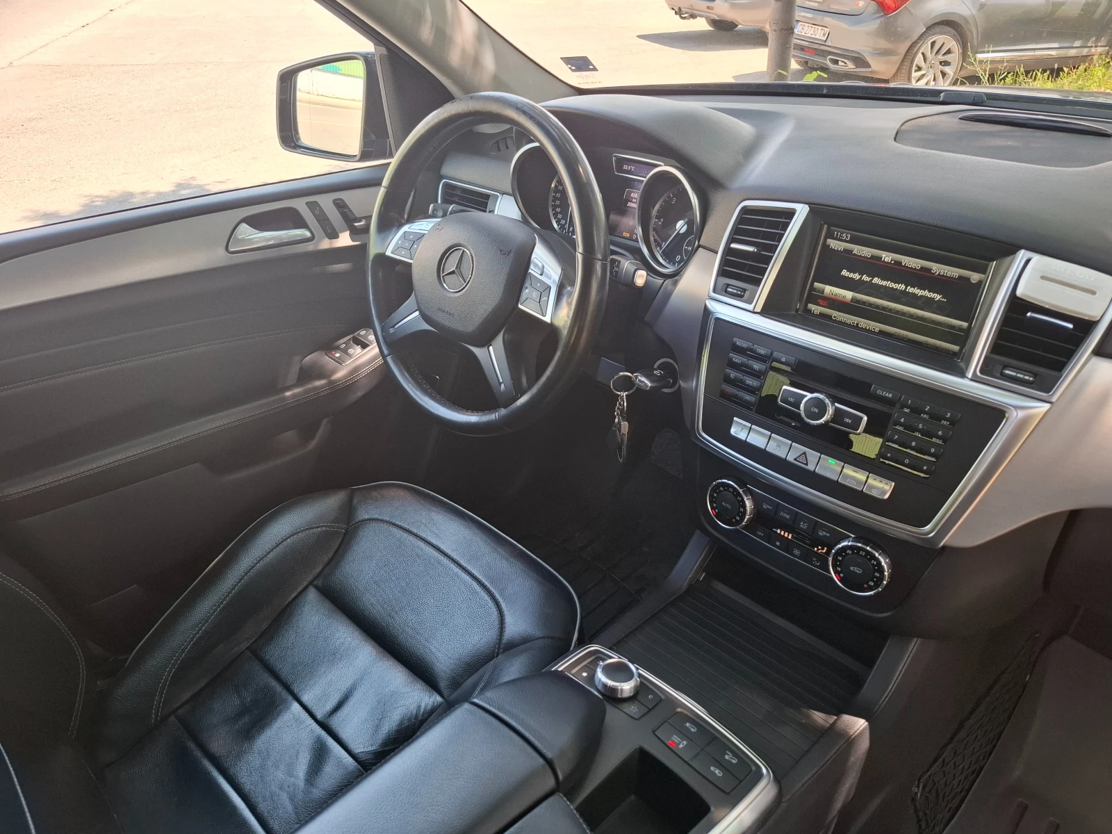 Mercedes-Benz ML 350, снимка 9 - Автомобили и джипове - 55099409