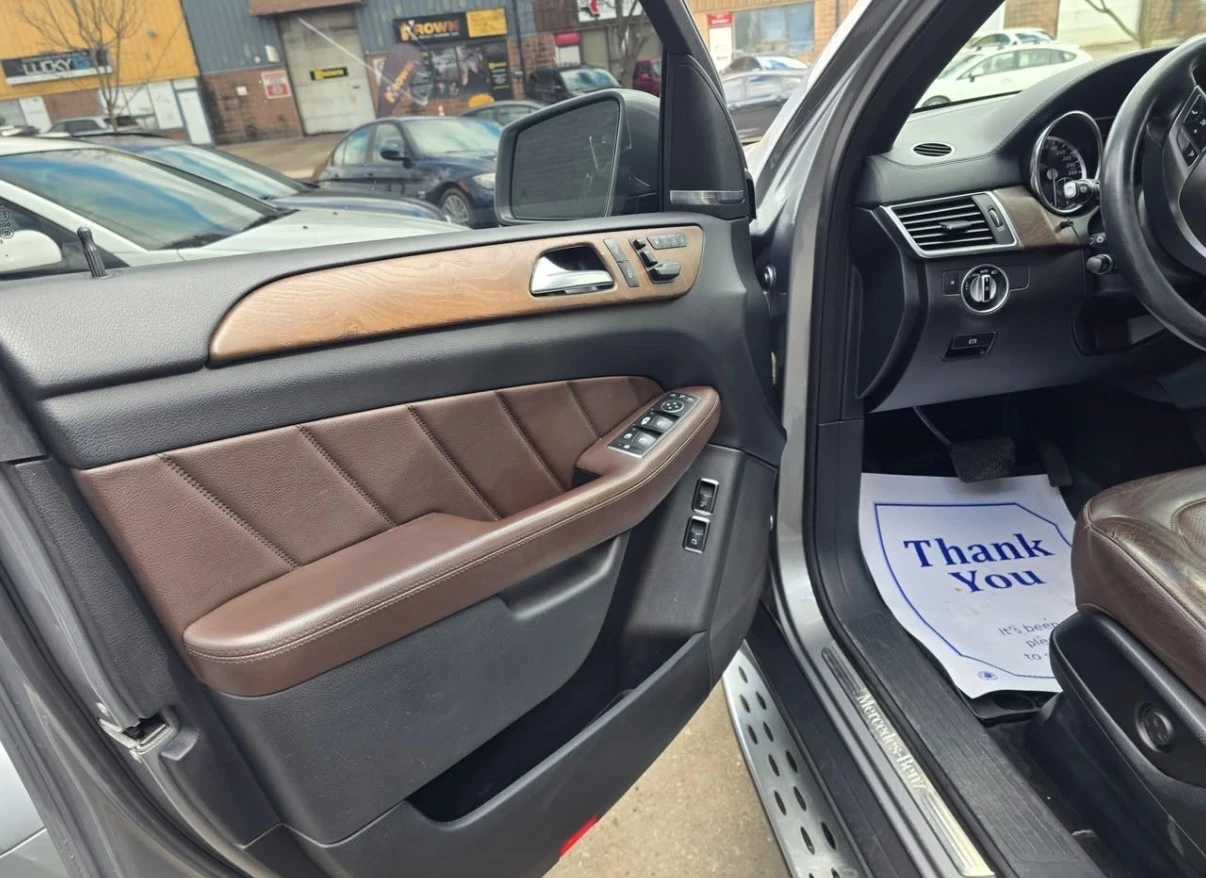 Mercedes-Benz GL 350 D * AMG * H&K * ОБДУХВАНЕ * 360 * 7 МЕСТА * CARFAX, снимка 8 - Автомобили и джипове - 55791918