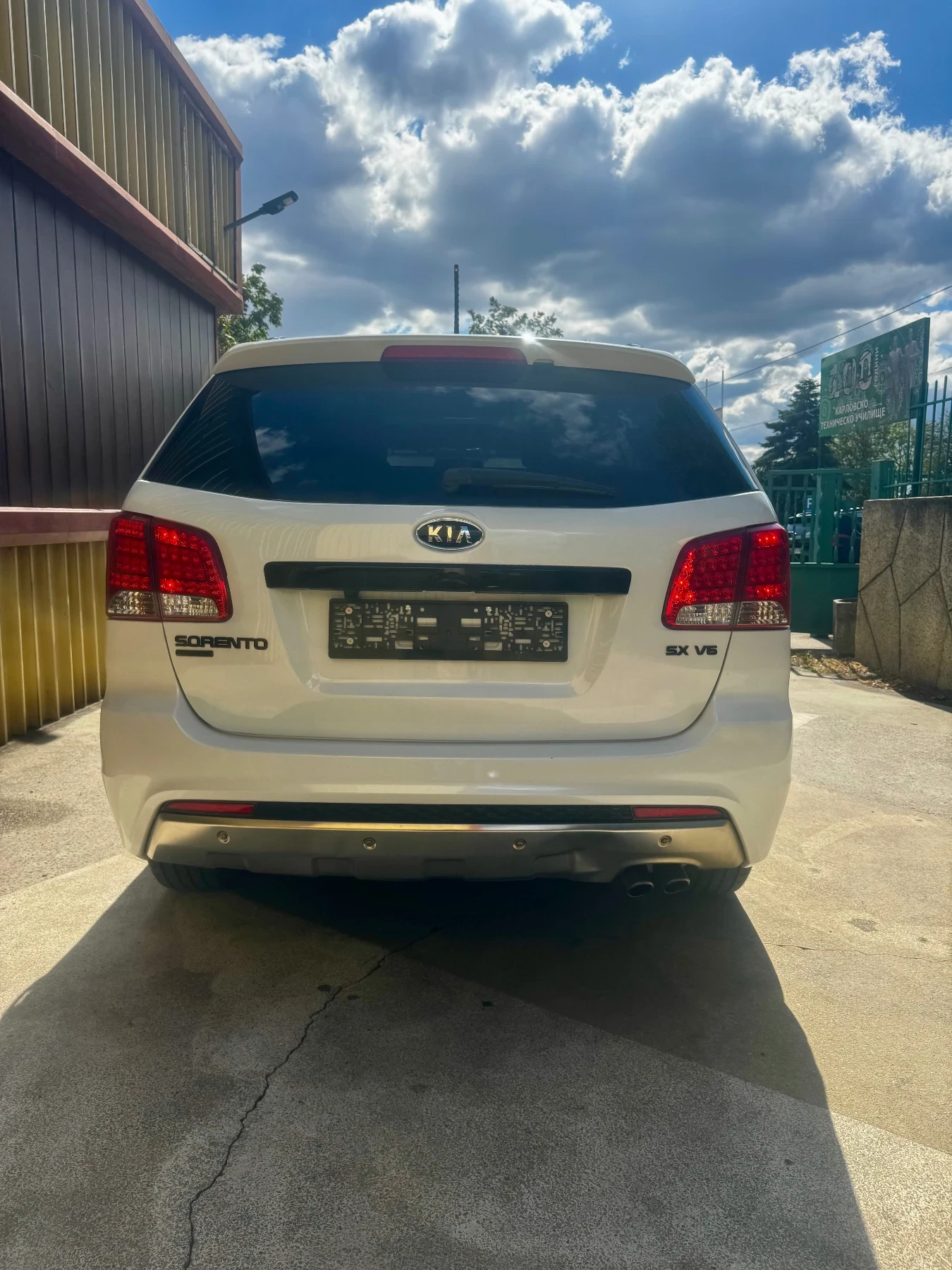 Kia Sorento SX 3.5 V6 7места TOP!!!, снимка 5 - Автомобили и джипове - 56261290