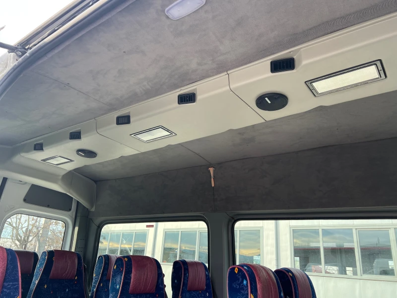 Mercedes-Benz Sprinter 315 CDI 15 МЕСТА , снимка 16 - Бусове и автобуси - 53262050