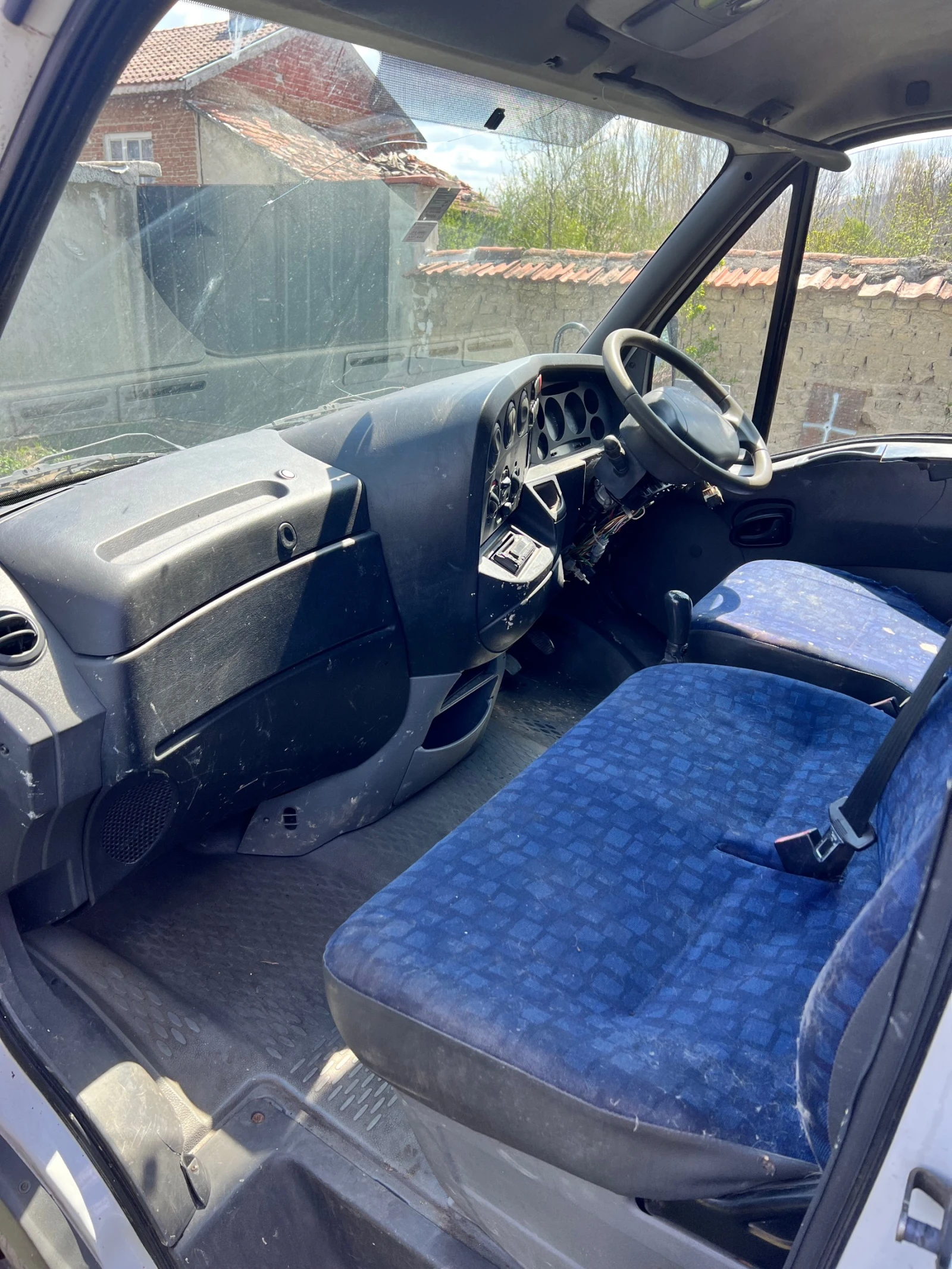 Iveco 35s12 Дълга база - изображение 3