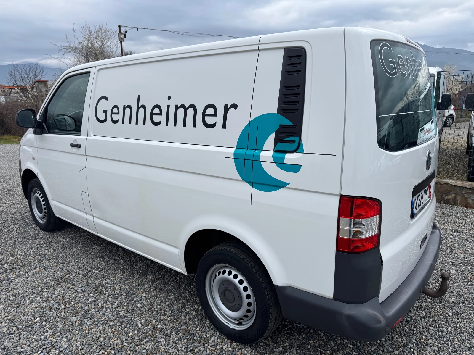 VW T5 2.0TDI* 140кс* Германия* Клима* Топ* 6ск* , снимка 6 - Бусове и автобуси - 54050180