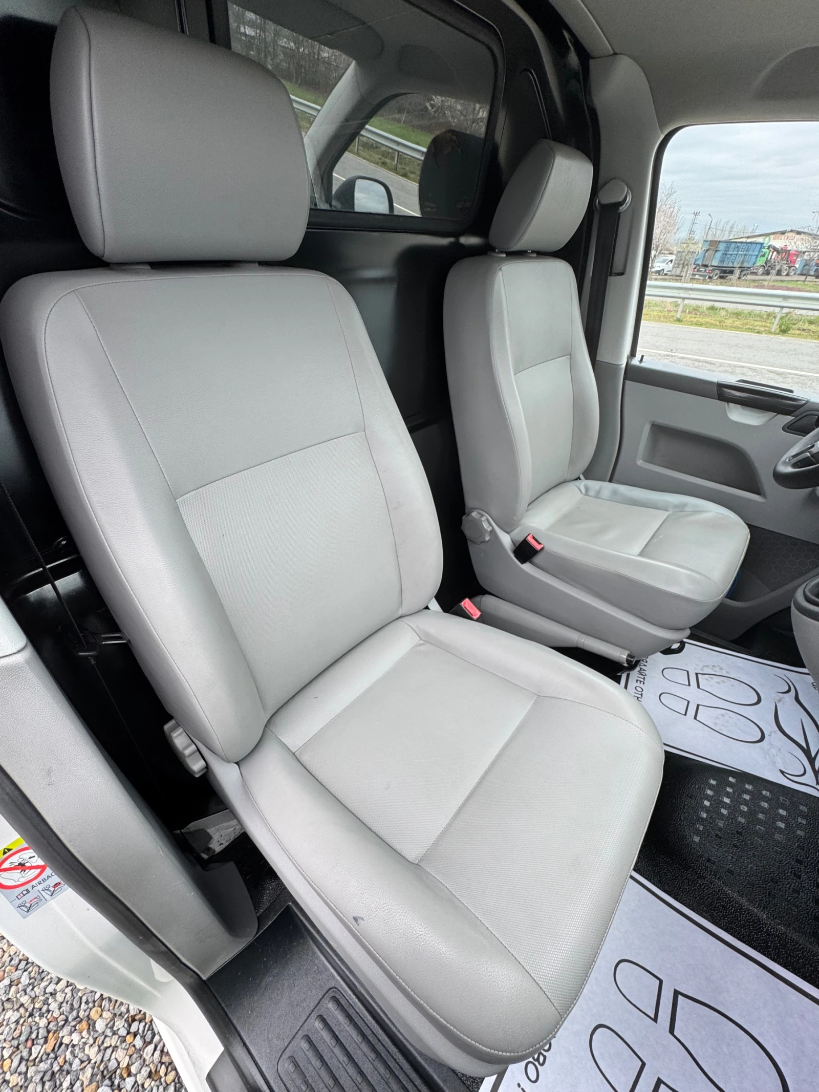 VW T5 2.0TDI* 140кс* Германия* Клима* Топ* 6ск* , снимка 10 - Бусове и автобуси - 54050180