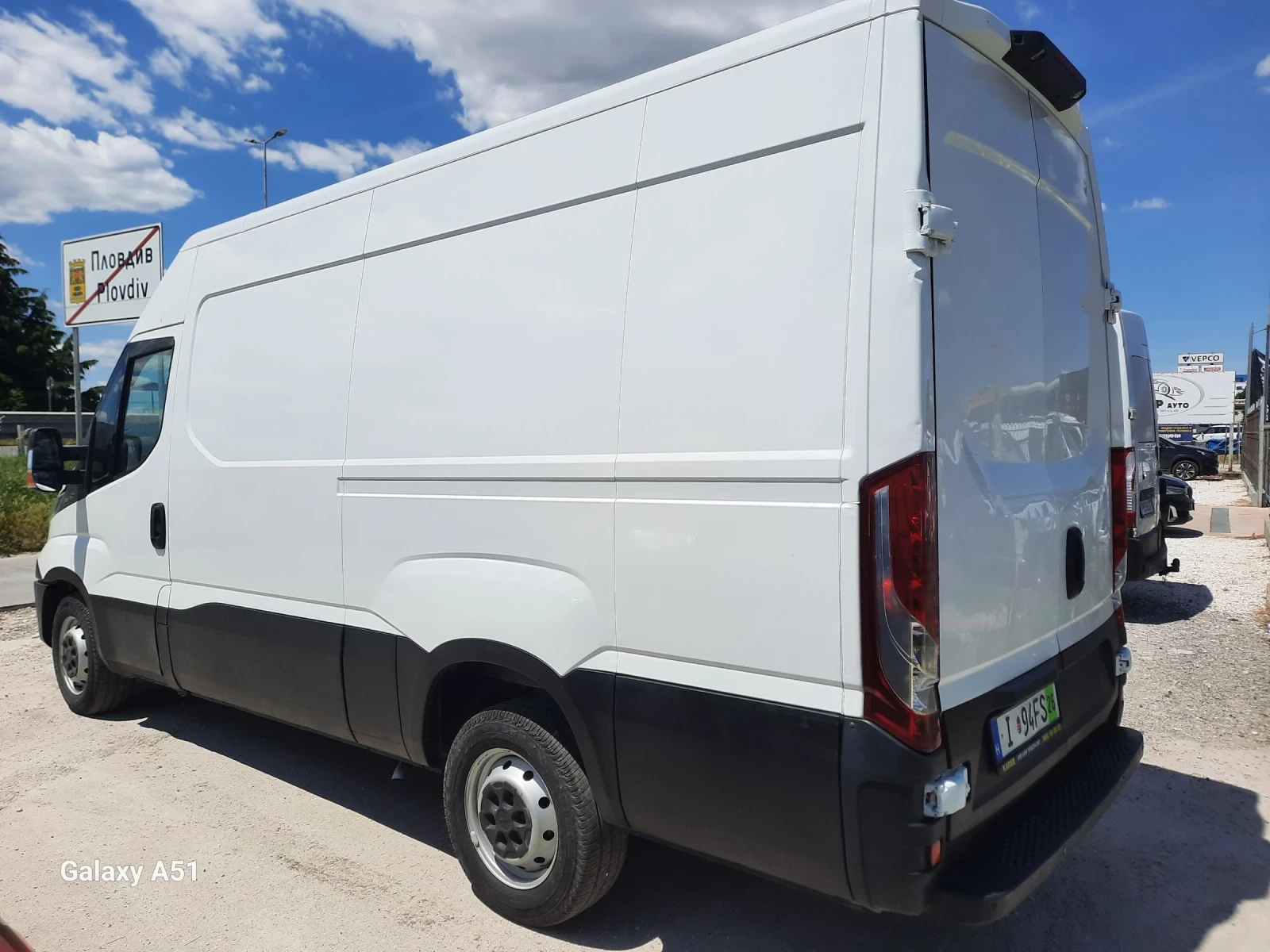 Iveco 35c15  150кс. Работещ КЛИМАТРОНИК , снимка 5 - Бусове и автобуси - 54714218