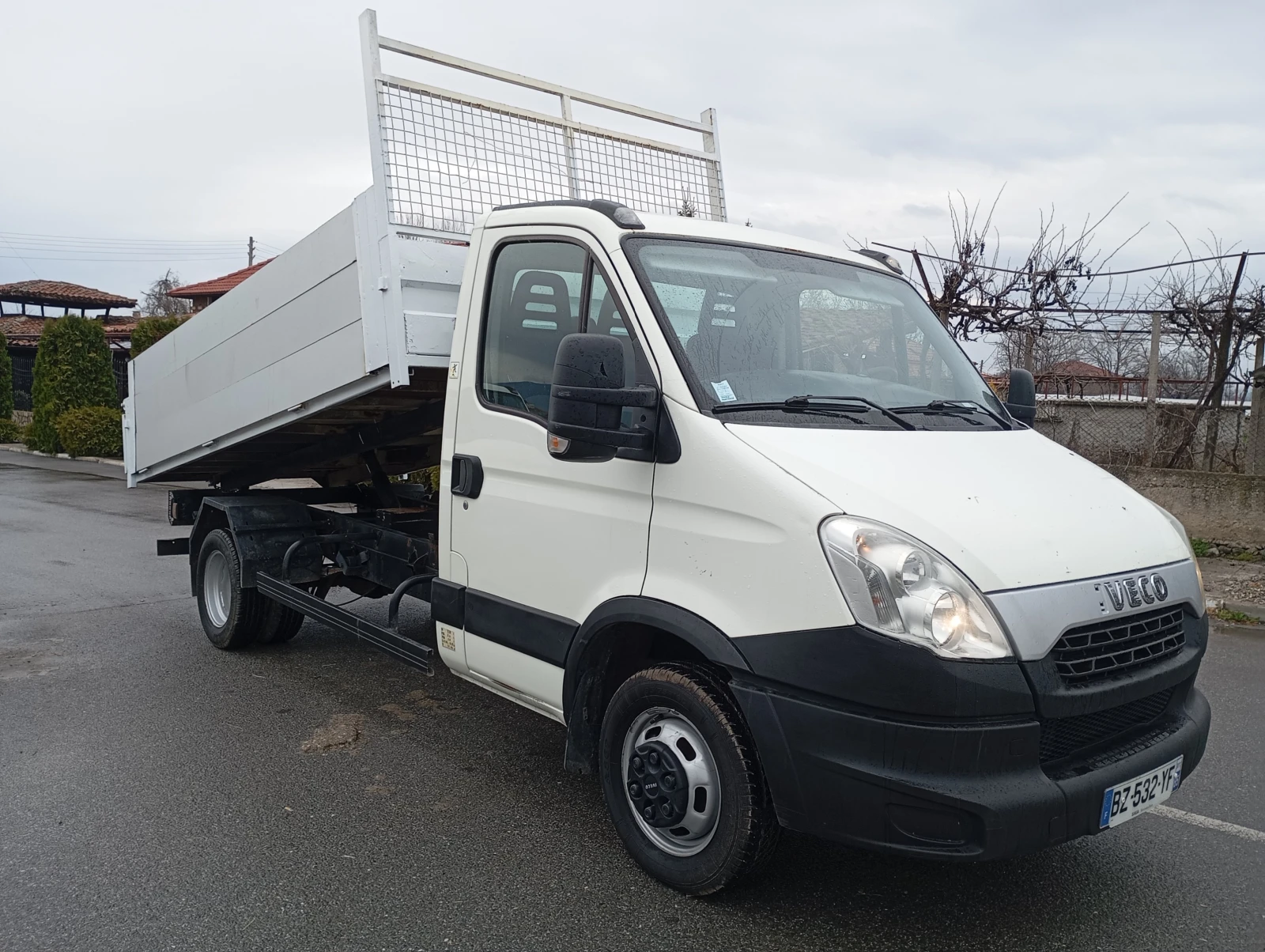 Iveco 35c15 САМОСВАЛ * 3.5 т.Б кат., снимка 9 - Бусове и автобуси - 54731280