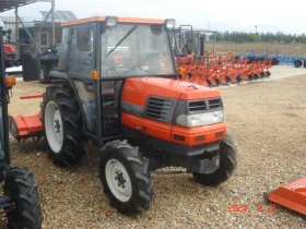 Трактор Kubota СКАЙТРАК