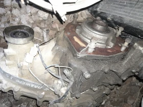 Продавам раздатка за Мицубиши Паджеро 2.5ТД автоматик., снимка 1