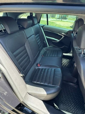 Opel Insignia 4х4 Bi Turbo, снимка 10