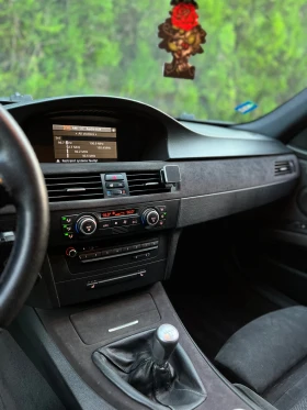 BMW 325 Keyless / Navi / Panorama / Dynamic, снимка 9