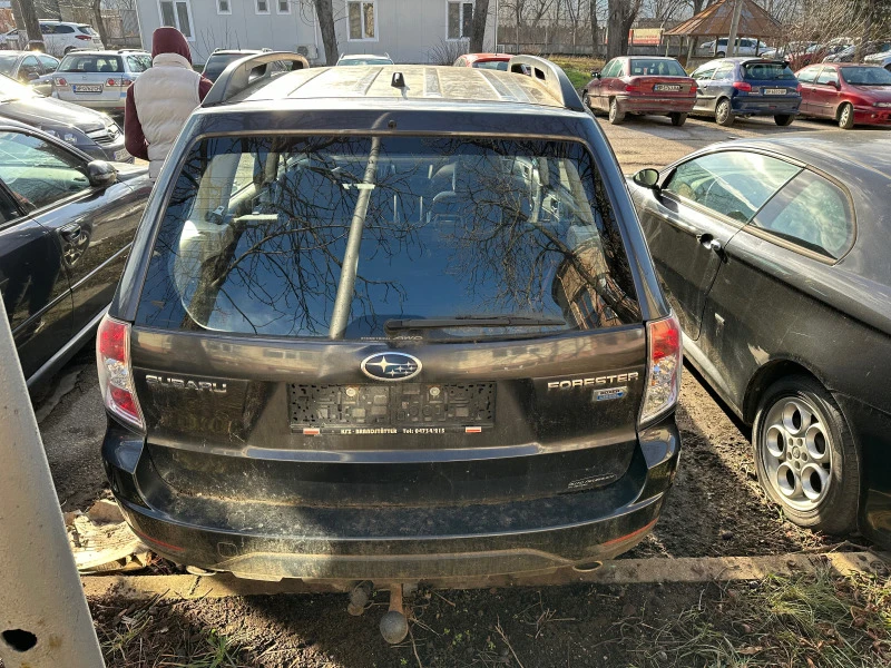 Subaru Forester 2.0TDI KLIMATRONIK, снимка 5 - Автомобили и джипове - 43878986