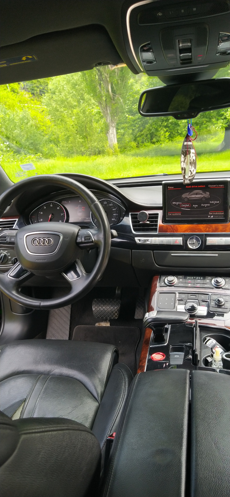 Audi A8, снимка 9 - Автомобили и джипове - 46023321