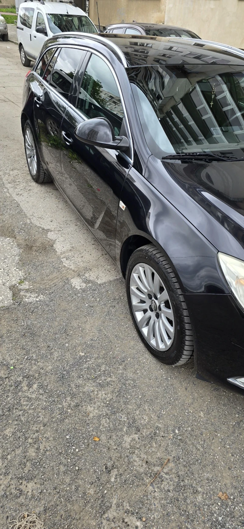 Opel Insignia 2.0CDTI, снимка 4 - Автомобили и джипове - 47225594