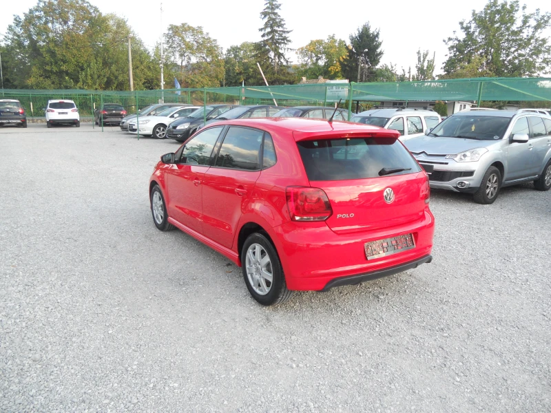 VW Polo 1.2i R Line РЕАЛНИ КИЛОМЕТРИ+ СЕРВИЗНА ИСТОРИЯ, снимка 3 - Автомобили и джипове - 47345121