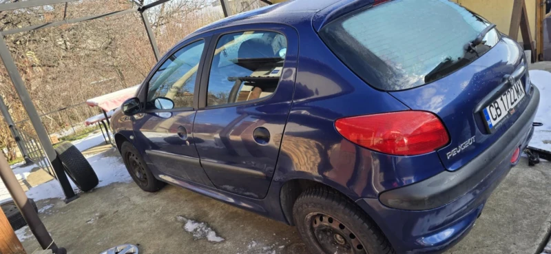 Peugeot 206, снимка 1 - Автомобили и джипове - 48560137