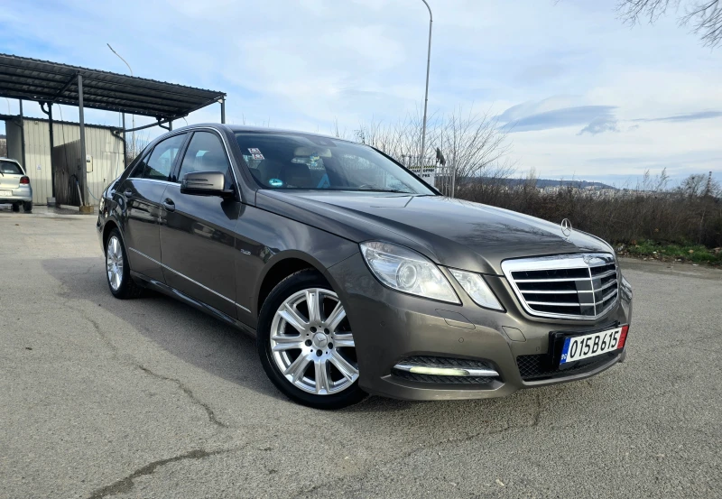 Mercedes-Benz E 350 КАТО НОВ* 4MATIC/265hp, снимка 3 - Автомобили и джипове - 48618313