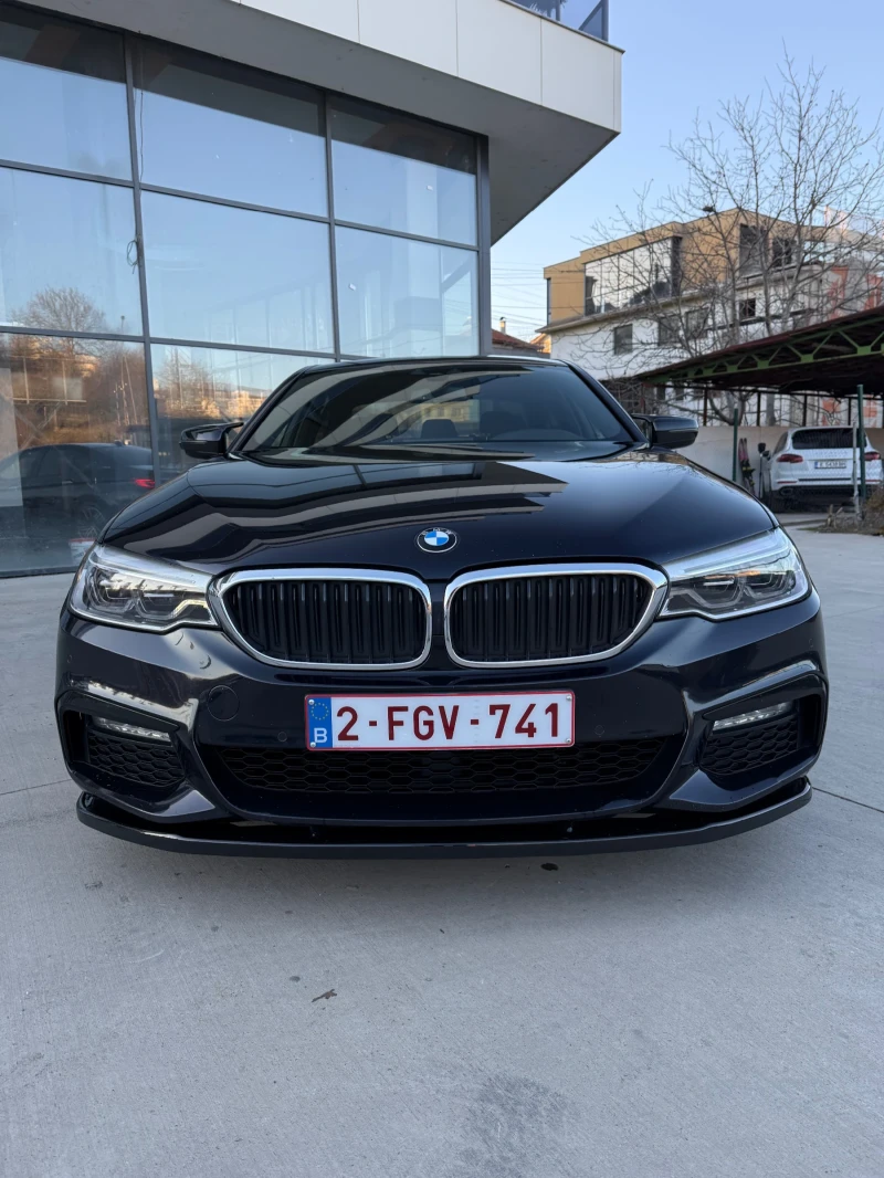 BMW 530E HARMAN/KARDON M-Pack Plus , снимка 14 - Автомобили и джипове - 49103542