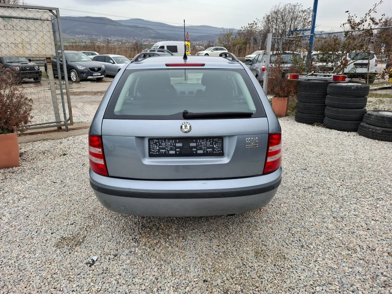 Skoda Fabia БЕНЗИН АВТОМАТ , снимка 5 - Автомобили и джипове - 49652076