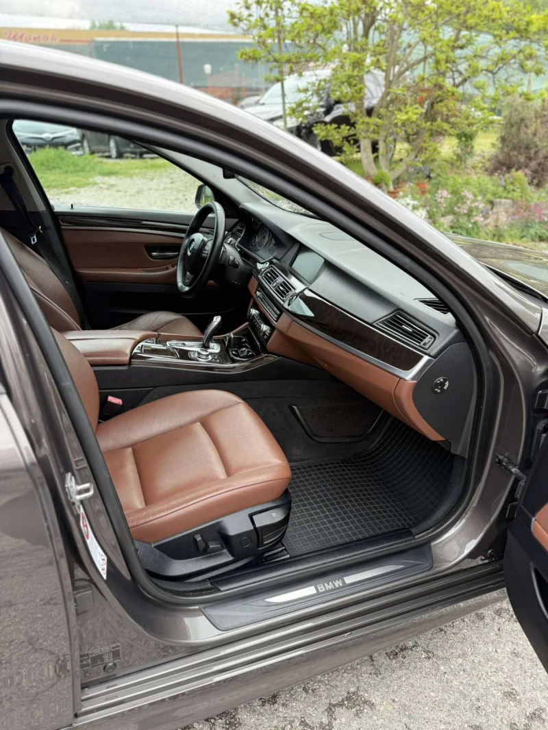 BMW 525 3.0, 204к.с.M Pack, снимка 14 - Автомобили и джипове - 50262661