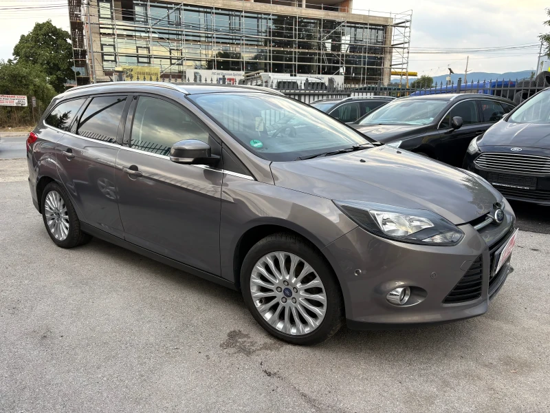 Ford Focus 1.6 eko Titanium , снимка 4 - Автомобили и джипове - 51994302