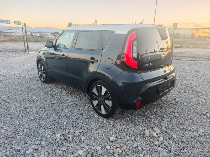 Kia Soul 1.6i газ , снимка 6 - Автомобили и джипове - 51800077