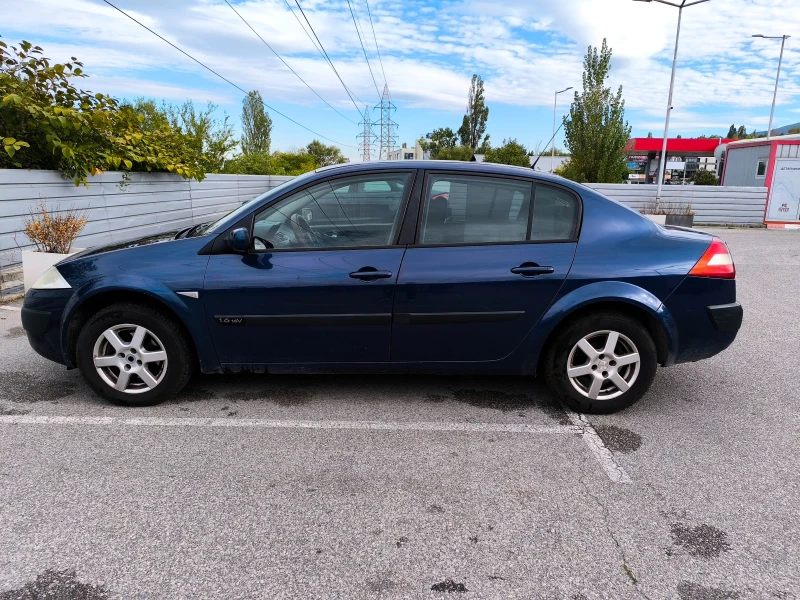 Renault Megane 1.6 Газ/Бензин, снимка 3 - Автомобили и джипове - 51952850