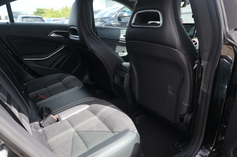 Mercedes-Benz CLA 180 i Face Limo SzH Leder 17Zoll MY16 127Kkm #iCarbg, снимка 9 - Автомобили и джипове - 51960889