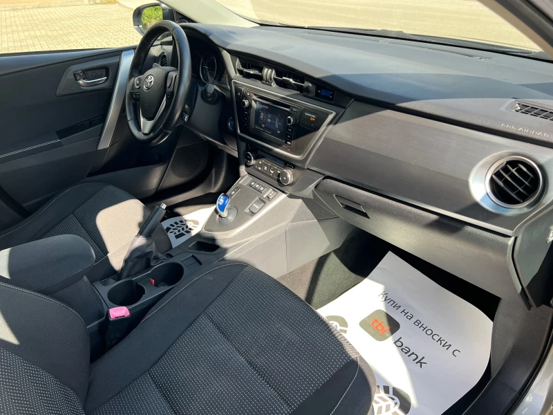 Toyota Auris 1.8Hybrid-Лизинг по 290лв през Уникредит , снимка 11 - Автомобили и джипове - 52008146