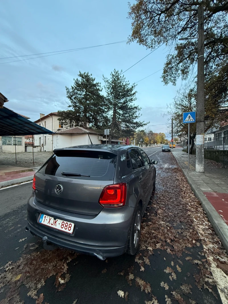 VW Polo, снимка 4 - Автомобили и джипове - 52353553