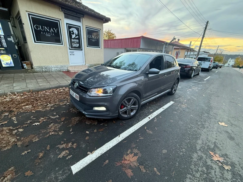 VW Polo, снимка 6 - Автомобили и джипове - 52353553