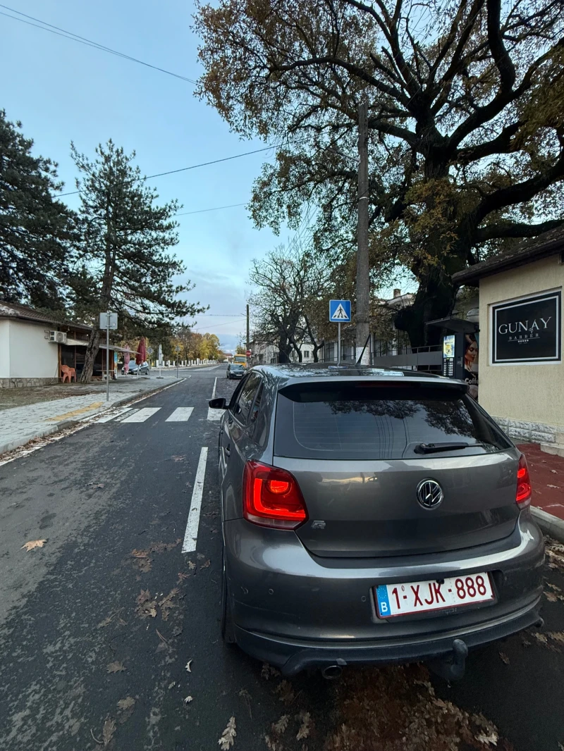 VW Polo, снимка 5 - Автомобили и джипове - 52353553