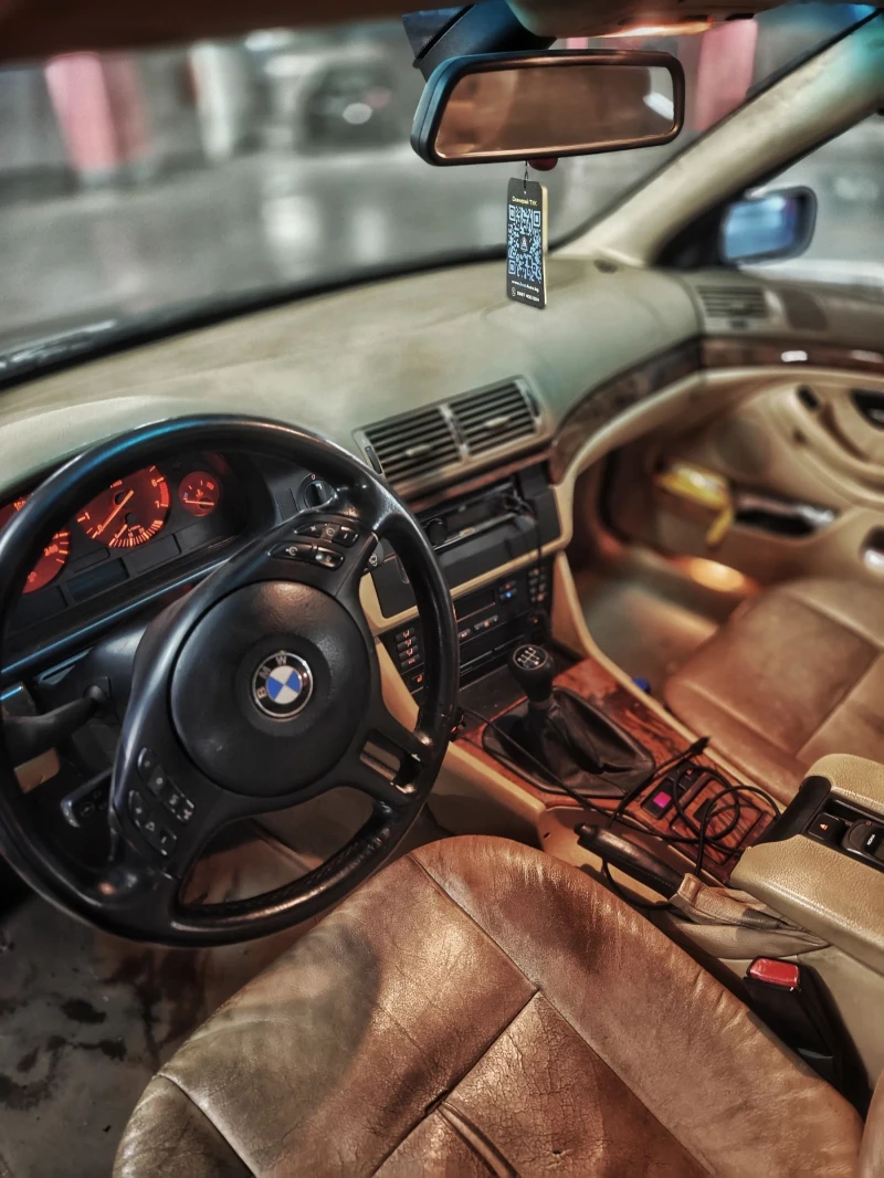 BMW 528 E39, снимка 7 - Автомобили и джипове - 52674575