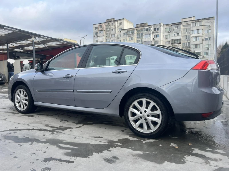 Renault Laguna, снимка 3 - Автомобили и джипове - 52710645