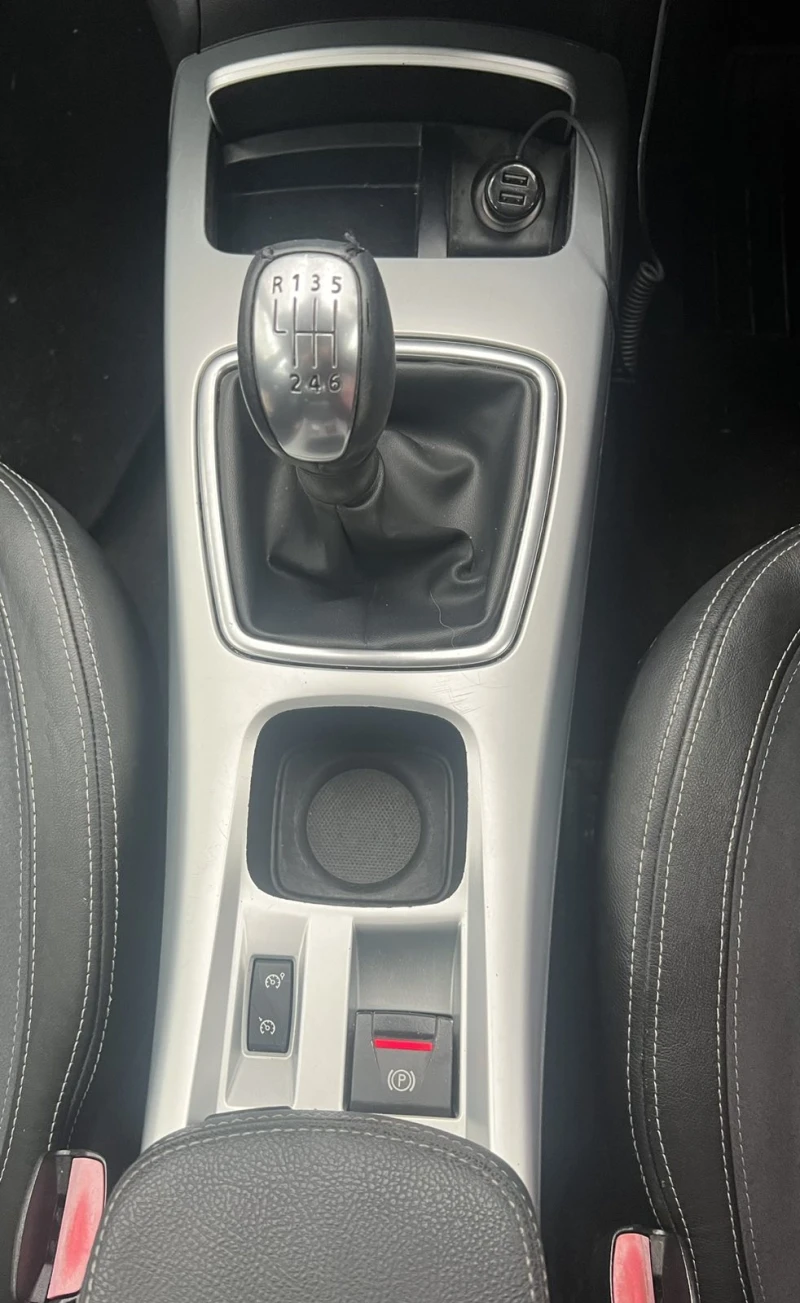 Renault Laguna, снимка 9 - Автомобили и джипове - 52710645