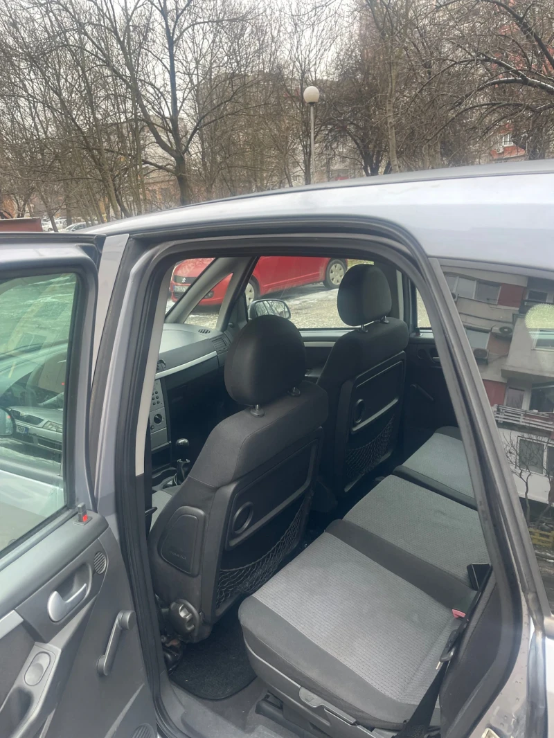 Opel Meriva 1.6, снимка 7 - Автомобили и джипове - 53205424