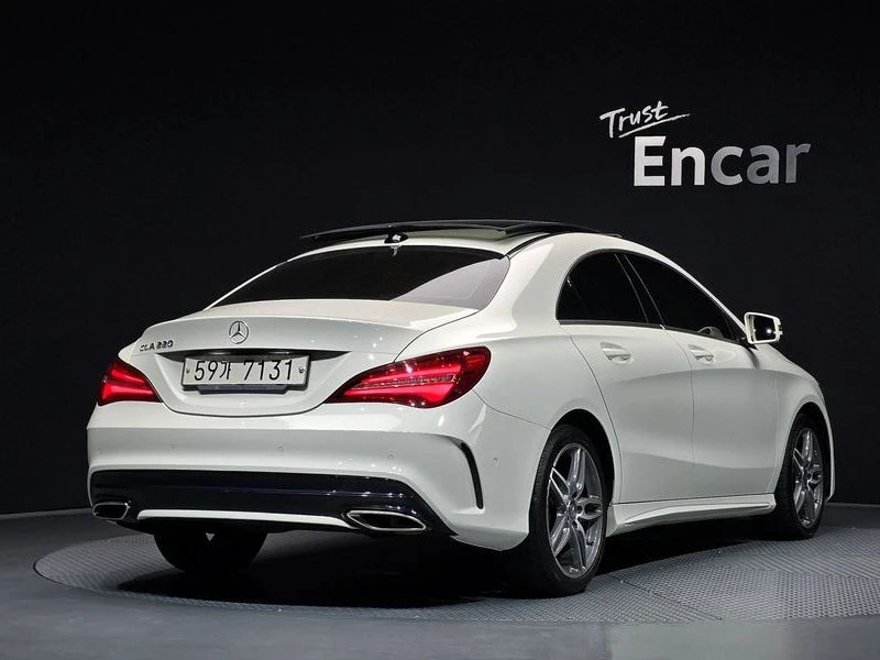 Mercedes-Benz CLA CLA220 AMG Line| 184к.с.| ВКЛ.ТЕХНОТЕСТ, снимка 2 - Автомобили и джипове - 55642042
