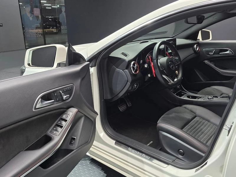 Mercedes-Benz CLA CLA220 AMG Line| 184к.с.| ВКЛ.ТЕХНОТЕСТ, снимка 10 - Автомобили и джипове - 55642042