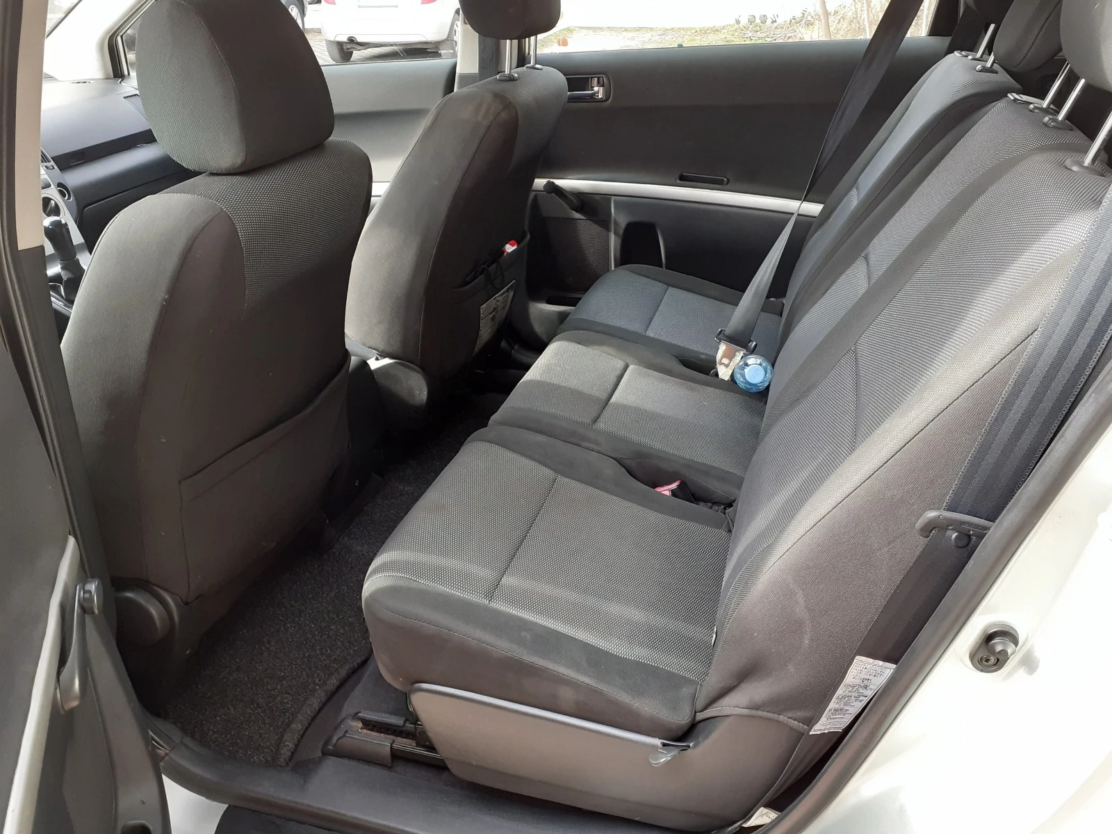 Toyota Corolla verso 1.6 i | Mobile.bg � ����������� 15
