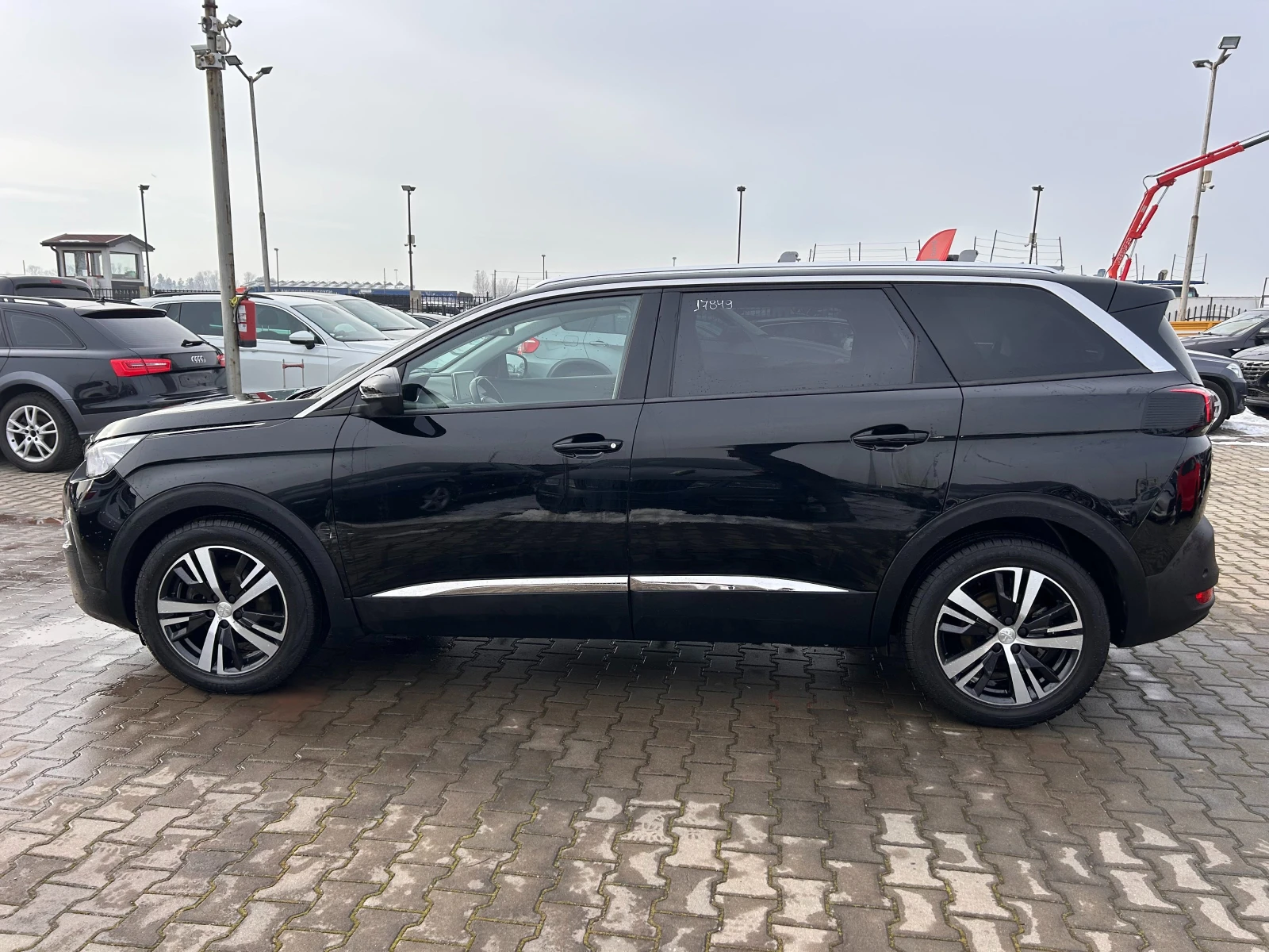 Peugeot 5008 1.6HDI AVTOMAT/PANORAMA/NAVI/KOJA 6+ 1 - изображение 9