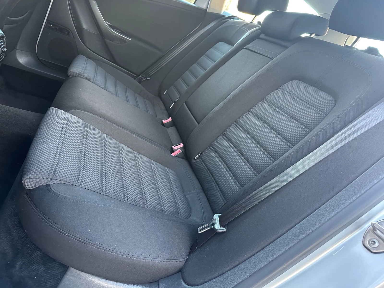 VW Passat 2.0 TDI АВТОМАТ | Mobile.bg — изображение 12