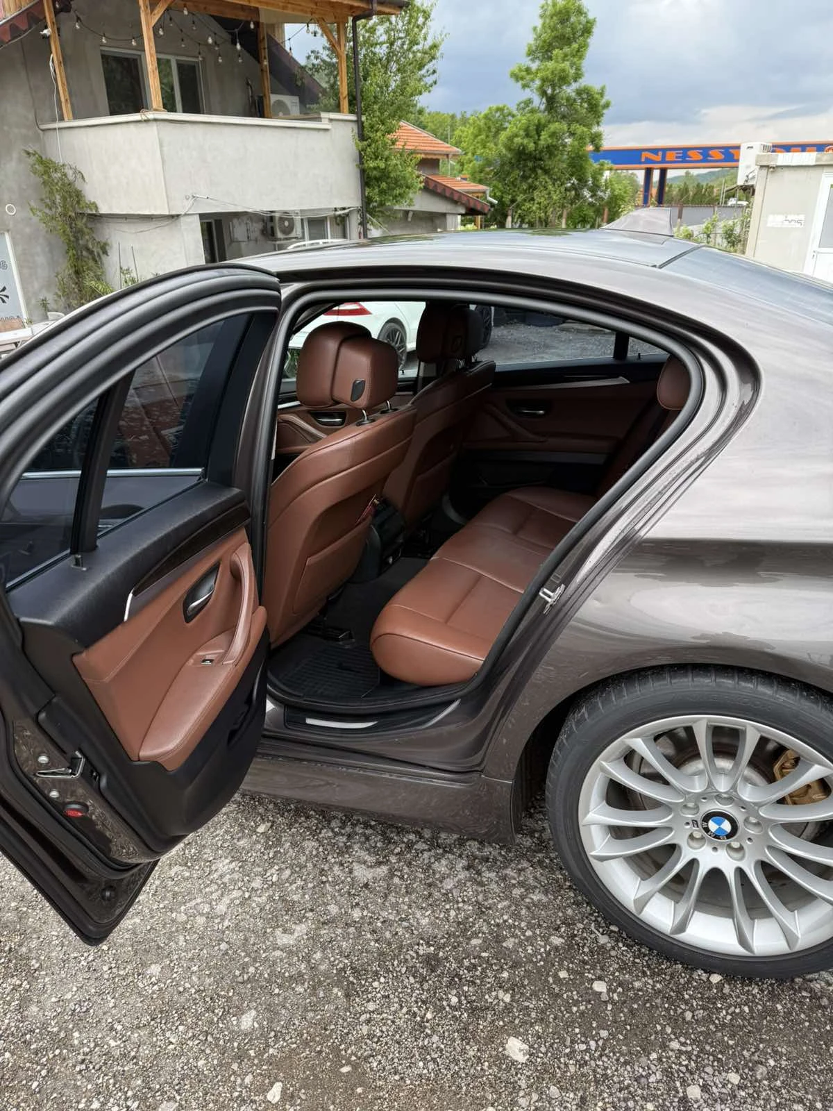 BMW 525 3.0, 204..M Pack | Mobile.bg   12