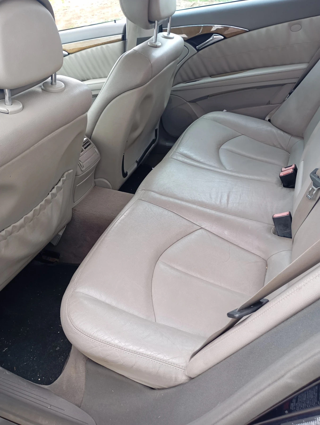Mercedes-Benz E 320  - изображение 5