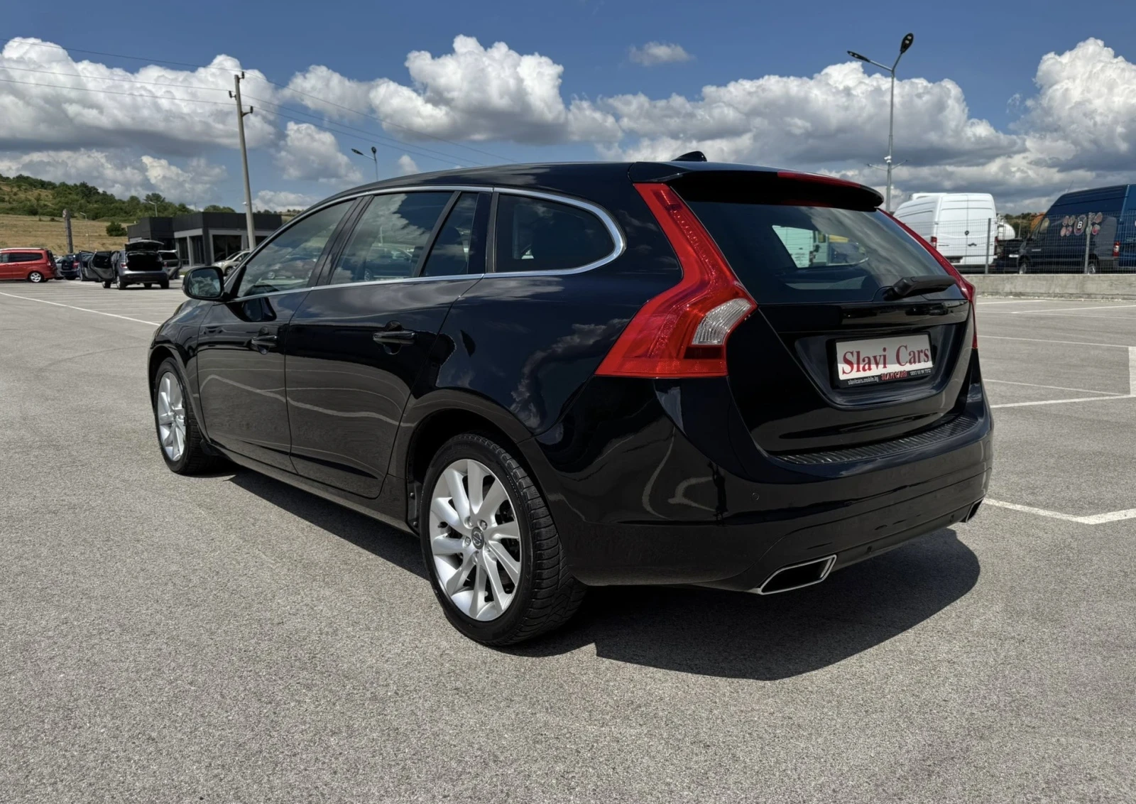 Volvo V60 2.0 d - AUTO/ NAVI/ CRUISE/ SERVICE HISTORY - изображение 6
