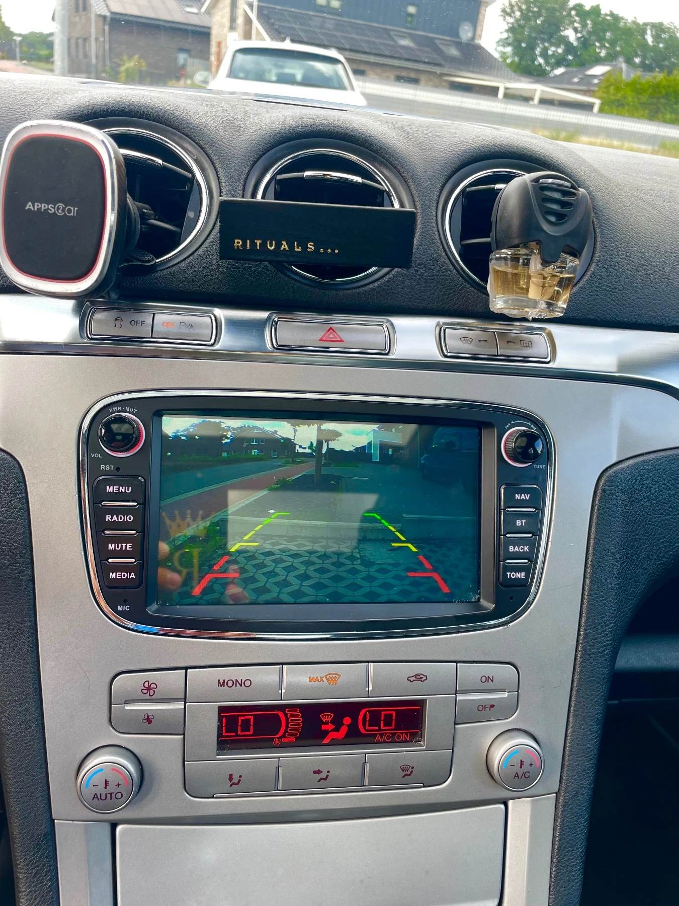 Ford S-Max  - изображение 9