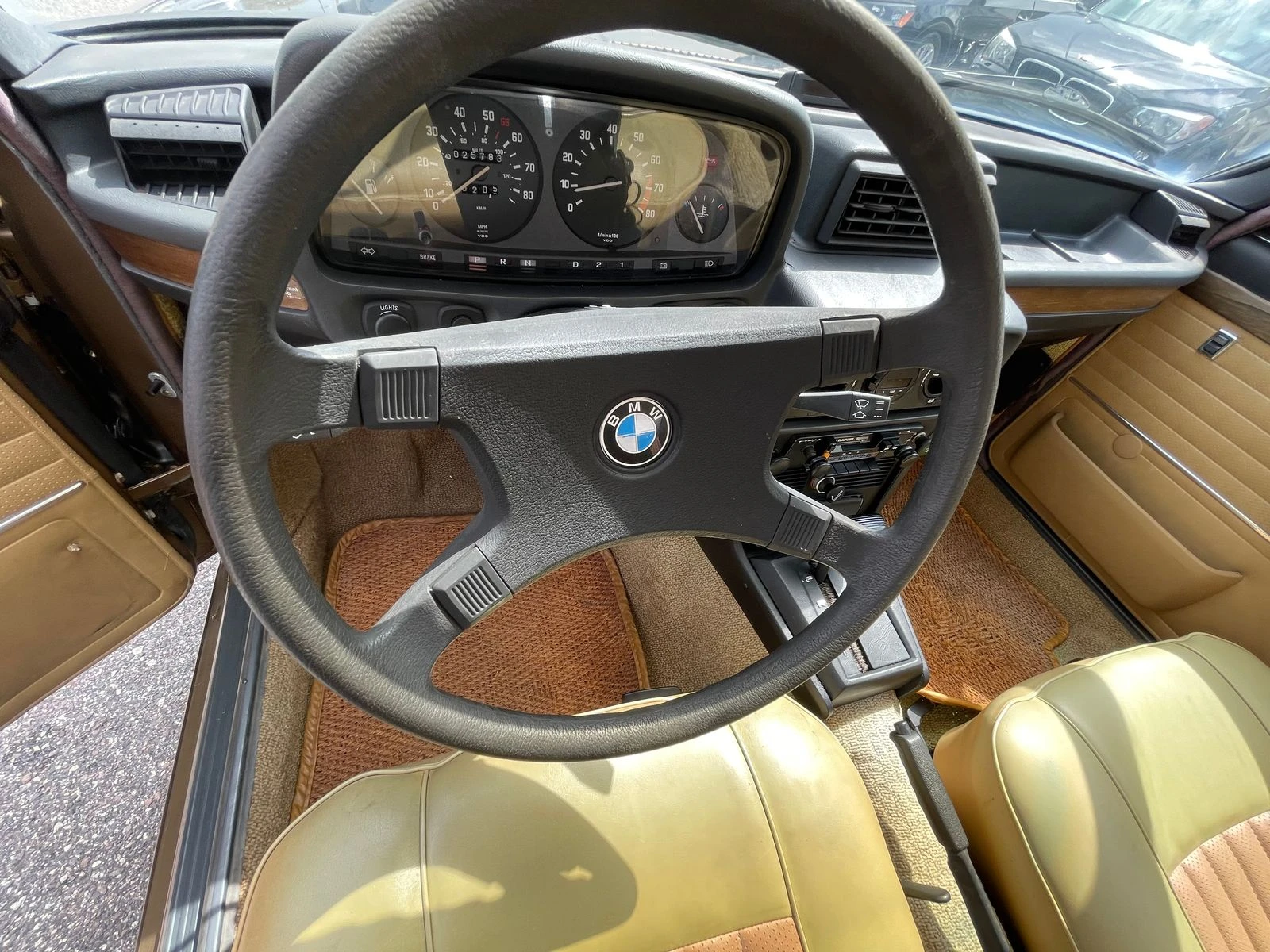 BMW 528  - изображение 10