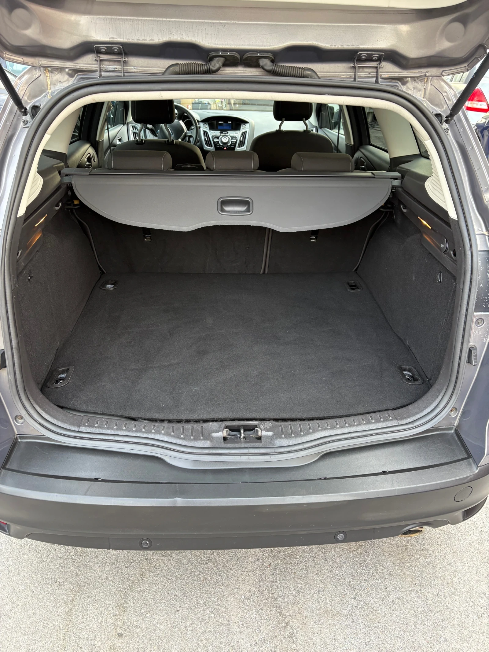 Ford Focus 1.6 eko Titanium  - изображение 5