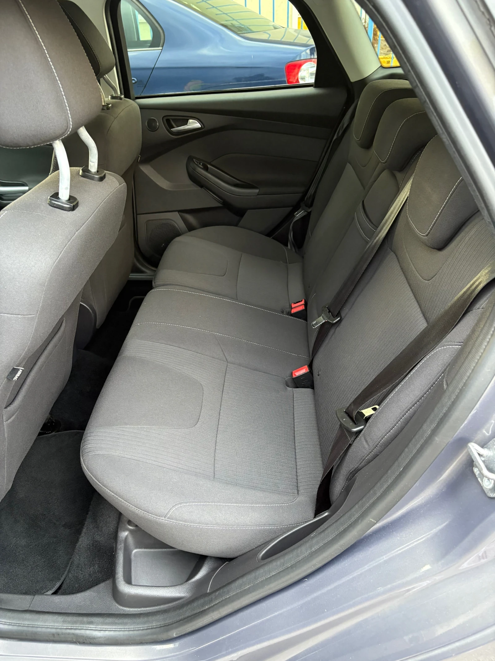 Ford Focus 1.6 eko Titanium  - изображение 6