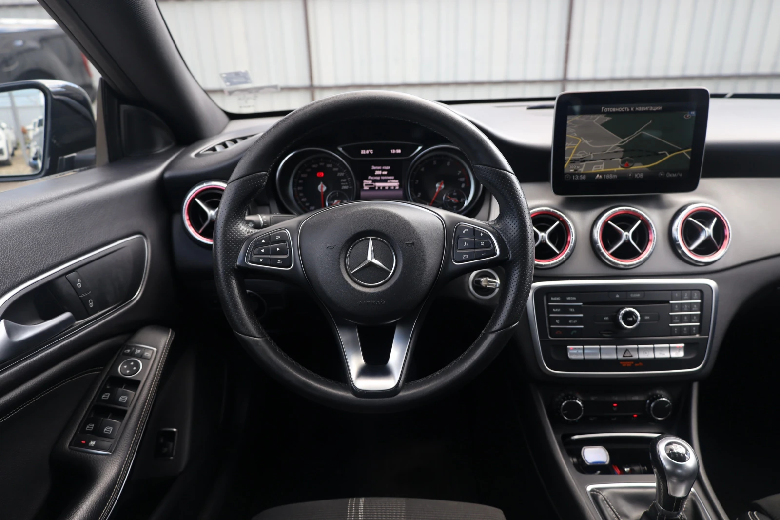 Mercedes-Benz CLA 180 i Face Limo SzH Leder 17Zoll MY16 127Kkm #iCarbg | Mobile.bg   14