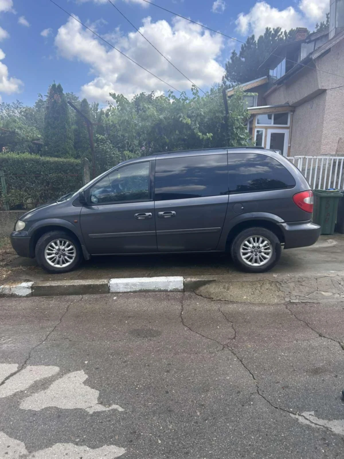 Chrysler Voyager  - изображение 3