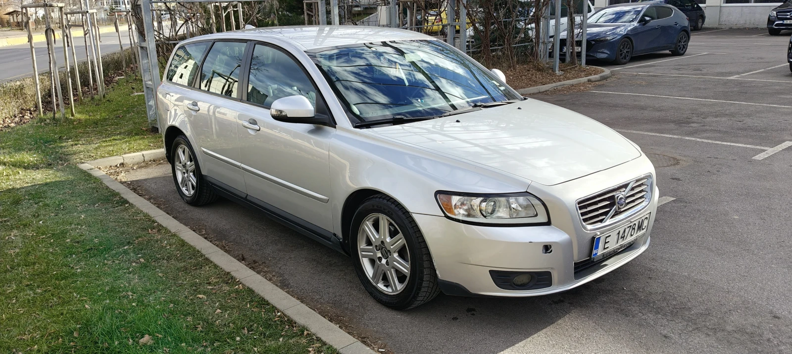 Volvo V50 T-Tec интериор - изображение 3