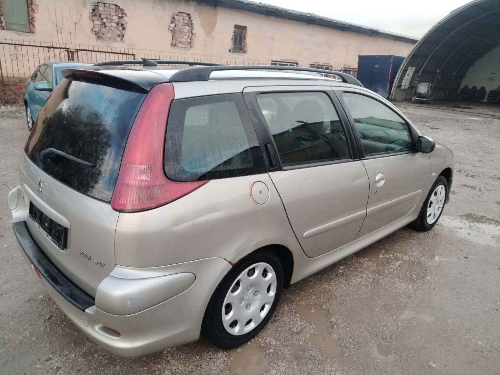 Peugeot 206 1.4* HDI* Климатроник* Face-Lift , снимка 2 - Автомобили и джипове - 54083305